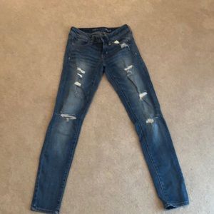American eagle ripped jeans